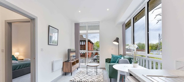 Compact 1 Bedroom Apartment in Dudley