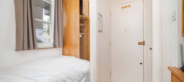 Compact Studio in Vibrant Pimlico