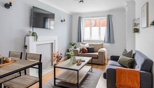 Contractor Haydock Home in St Helens Near Racecourse