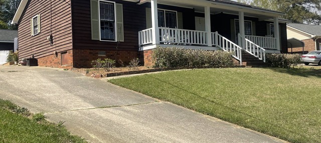 Convenient 3 Bedroom, 2 Full Bath Masters Rental. 2 Miles/15 minute walk to ANGC