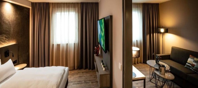 Convenient Room near City Center — Perfect for Small Groups Traveling Together