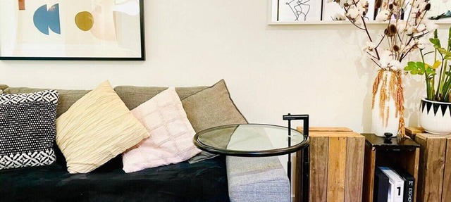 Converted warehouse apt 17min from CBD
