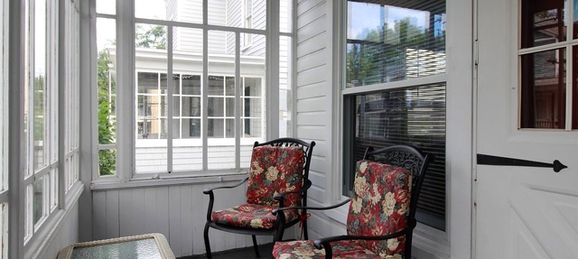 Cooperstown Baseball Rentals - The Sideline