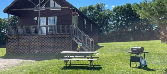 Cooperstown Double Play Cabins 2 Near Baseball
