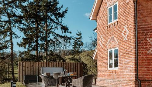 Copper Beech Cottage