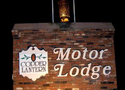 Copper Lantern Motor Lodge