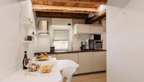 Corte Maccarini - Appartamento Zumelle - Nuovissimo - Dotato di Bike Room
