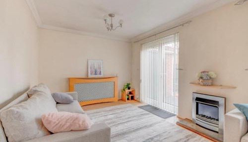 Cosy 3BR Home in Redditch - Sleeps 6
