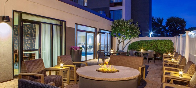 Courtyard by Marriott Boston Marlborough