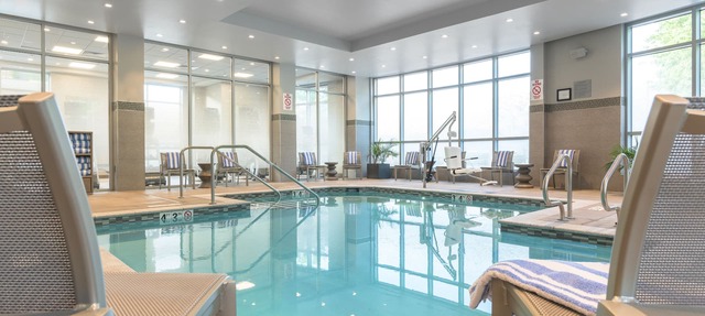 Courtyard by Marriott Edgewater NYC Area