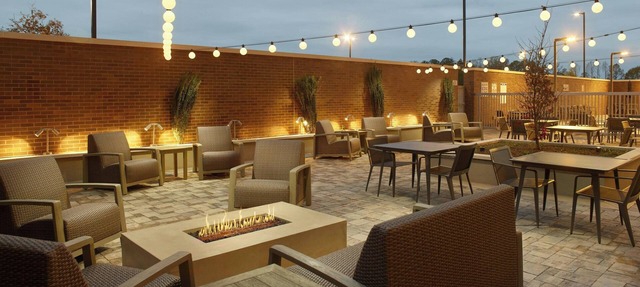 Courtyard BY Marriott Atlanta Covington