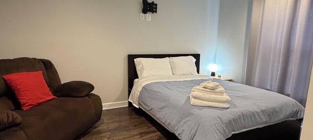 Cozy 2-bedroom basement in charming Gainesville