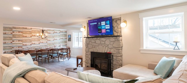 Cozy 4 Bdrm/2 Bath Home - Ideal For Extended Stays