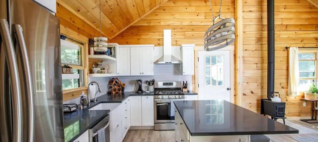 Cozy Cabin