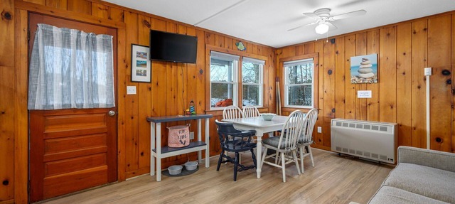 Cozy Cape Cod Cottage with Peaceful Water Views