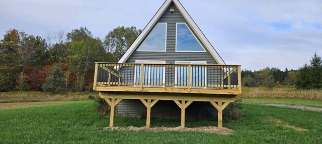 Cozy Charming Cabin in lovely Newark Valley with beautiful sunsets