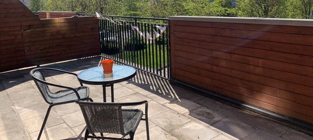 Cozy home with Large Balcony, Coffee machine and free parking