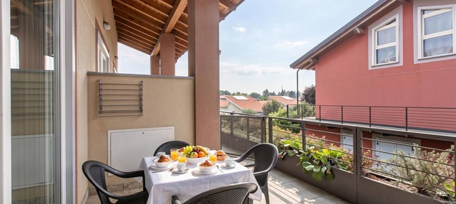 Cozy Residence, Ispra, Italy