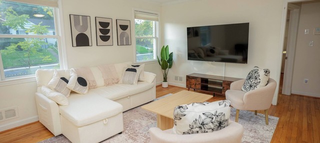 Cozy stay in Silver Spring- See the best of DC