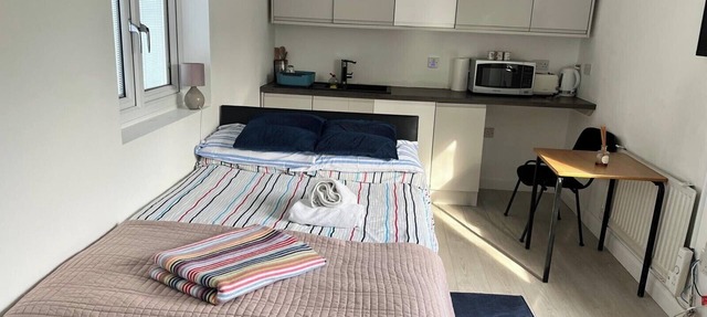 Cozy Studio in Dagenham, London