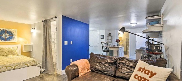 Cozy Studio Plus in Winooski with Home Gym!