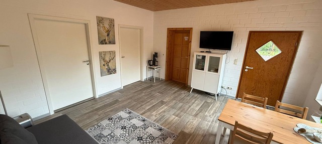 Cozy vacation apartment with parking & WLAN - 2 bedrooms