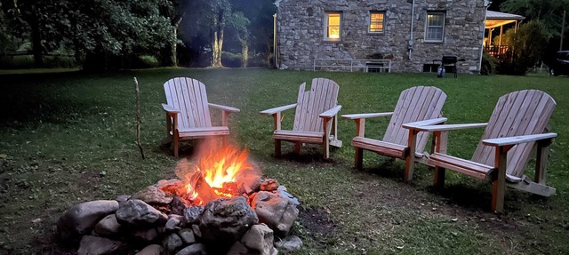 Creeper Trail|King Bed|Pets OK|AT|Grayson|Home