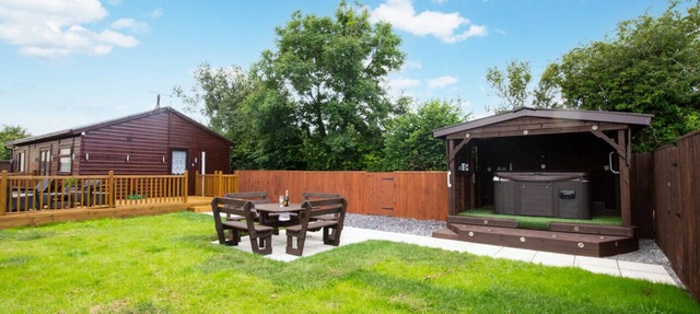 Crofty Retreat - Two Bedroom House, Sleeps 4