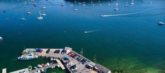 Crows Nest - sleeps 4 guests in 2 bedrooms
