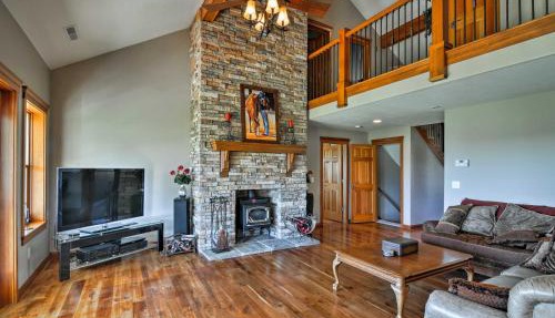 Custom Home w/Decks in Boulder! Gateway to Parks!