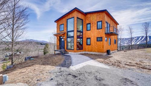 Custom Windham Mtn Villa w/Pool, Theater & Views!
