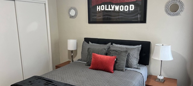 Cute studio Located on the heart of green valley.