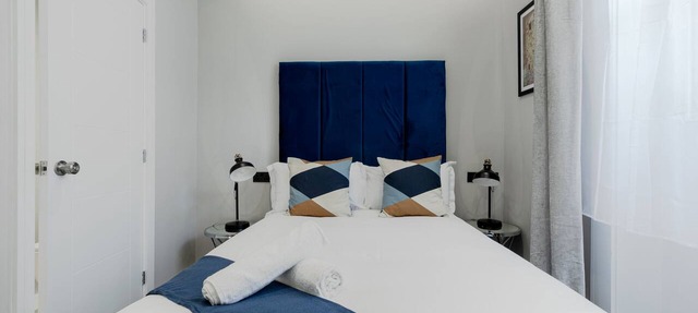 Cute Studios in Central London - Lower Ground