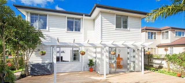 Dannemora Elegance, close Botany Shopping Centre