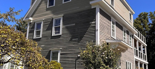 Danvers spacious apt near Salem historic witch town Mall/Hospital