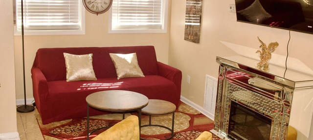 DC Dwtn Apt. w/Modern Interior