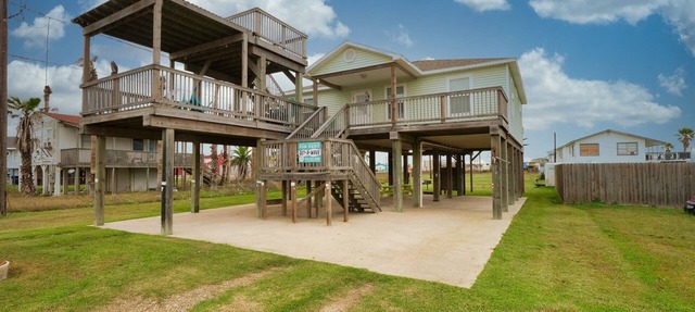 Decks Galore Gulf Views As Far As The Eye Can See