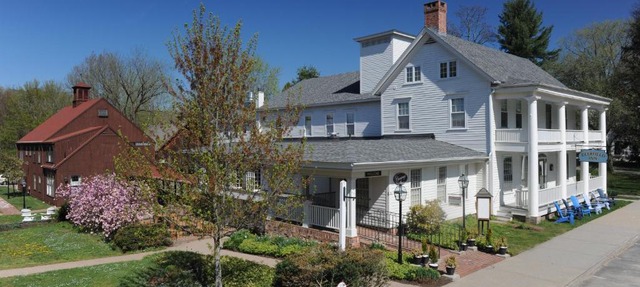 Deerfield Inn