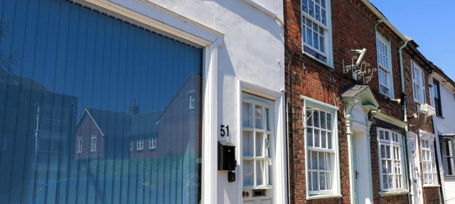 DELIGHTFUL DORSET HOUSE BY WAREHAM RIVER, pet friendly in Wareham