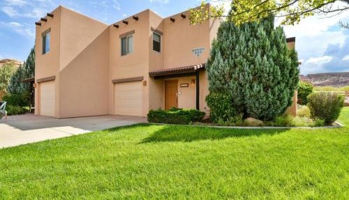 Desert Golf Escape Villa