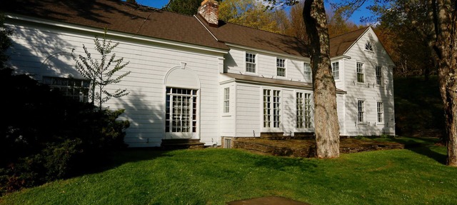 Destination, Overlooking Cooperstown, Large Grounds, 6.2 miles from Dreams Park.