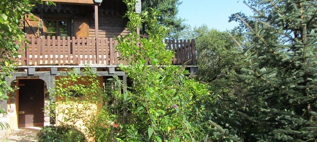 Detached, romantic cottage for walking and relaxing
