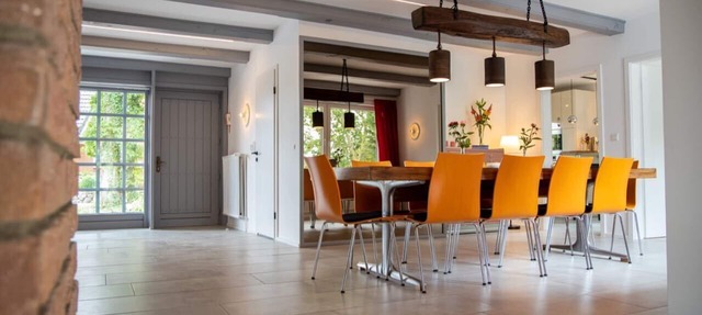 Detached vacation home for 14 people with spacious garden and sauna just a short distance from