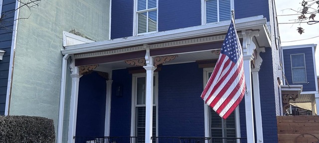 "Diamond In DC" Cozy English Basement Unit in Central Historic DC Neighborhood!