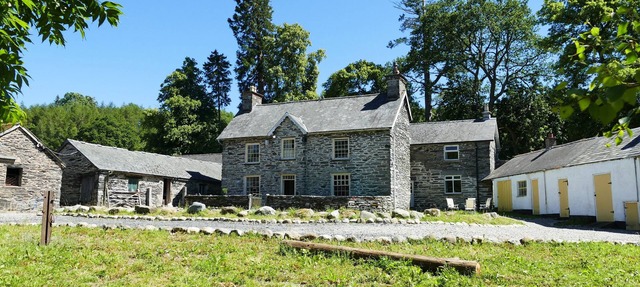 disabled friendly ground floor room in traditional old welsh farmhouse