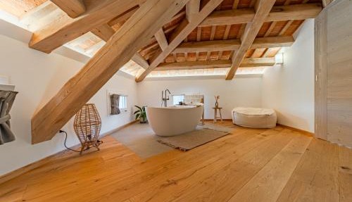 Divigna Hospitality - Luxury Suite Home