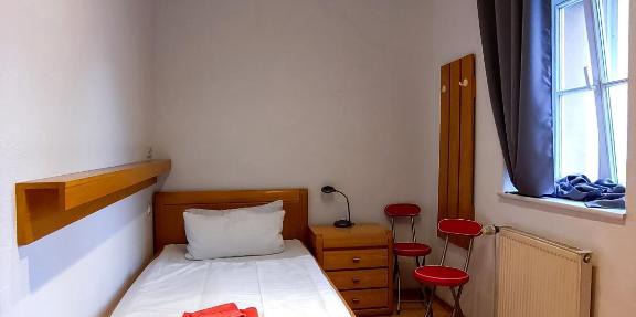 Domhotel