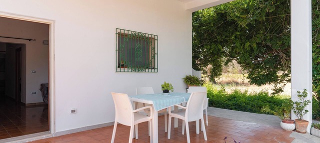 DOMITIA HOUSE