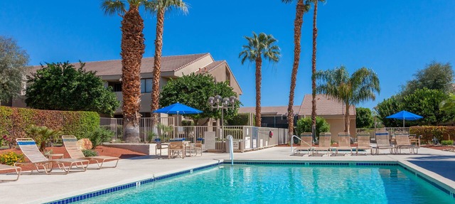Double Down Hideaway – Downtown PS Condo
