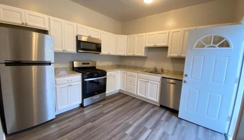 Double Play Apt 2 All Star Baseball Rentals